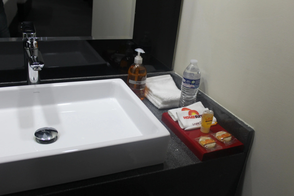 Homesuites Malecon
