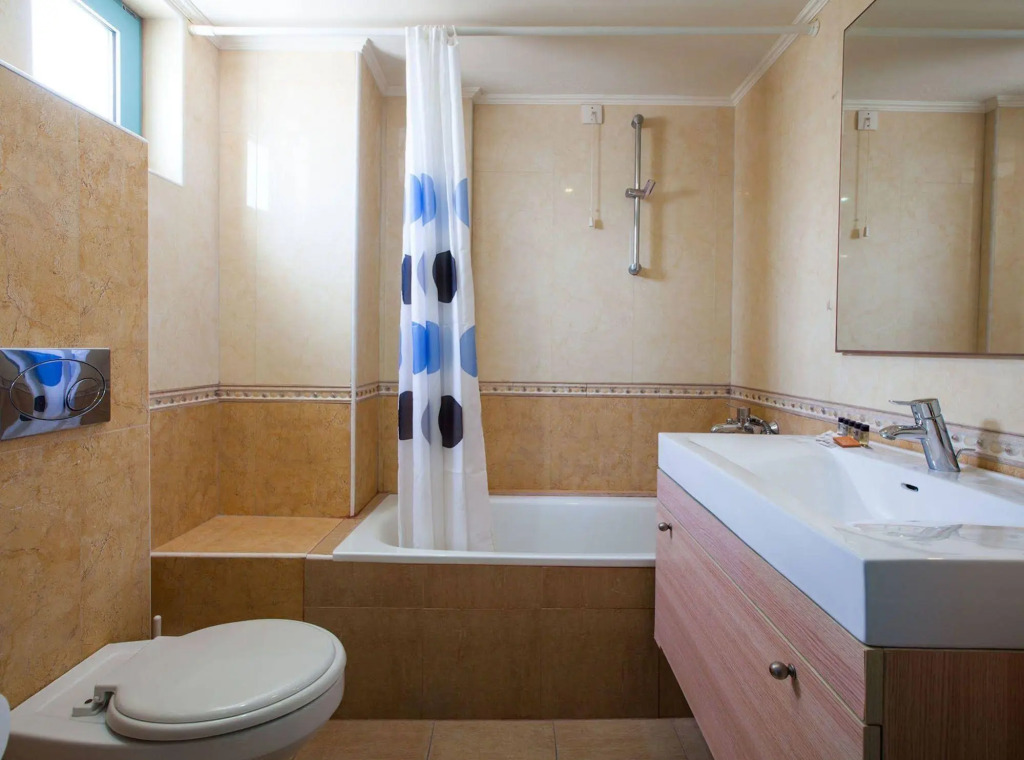 Elounda Breeze Resort