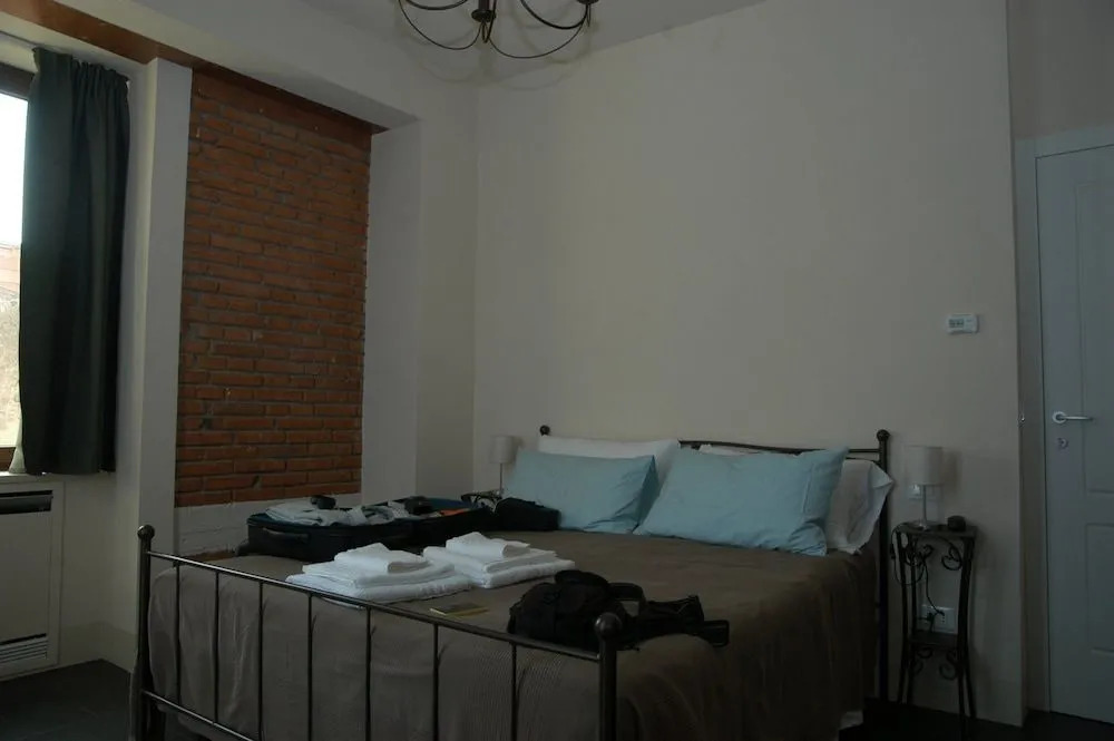 Castello DAlcontres Guest House 3 stelle