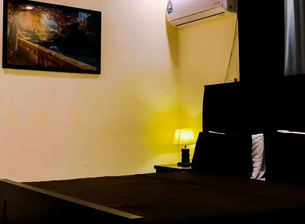 Lover Friends Guest House