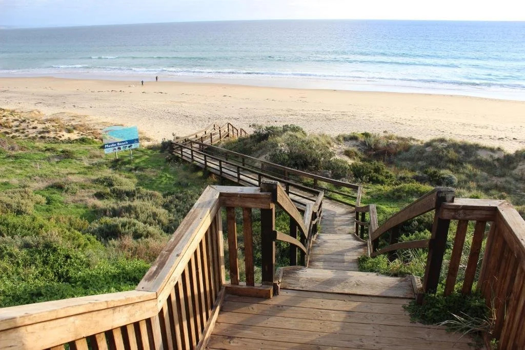 Bott's Beach Retreat