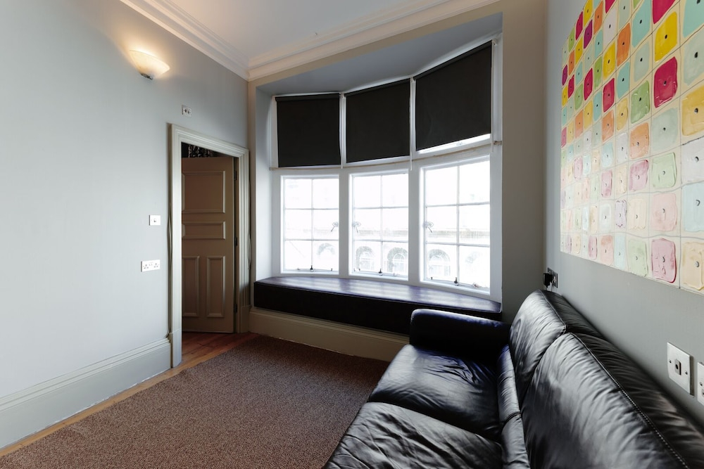 Historic two bed Apartment in the City Centre