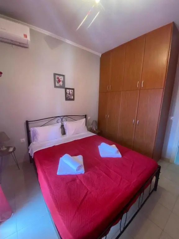 dimitris house 2