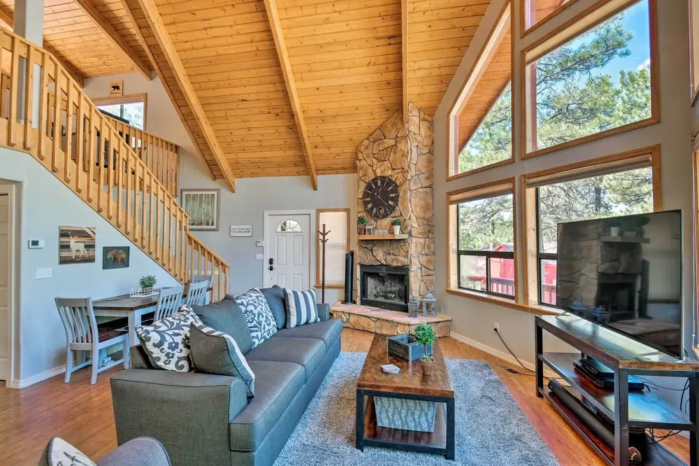 Modern Mountain Chalet: Munds Park Retreat w/ Deck