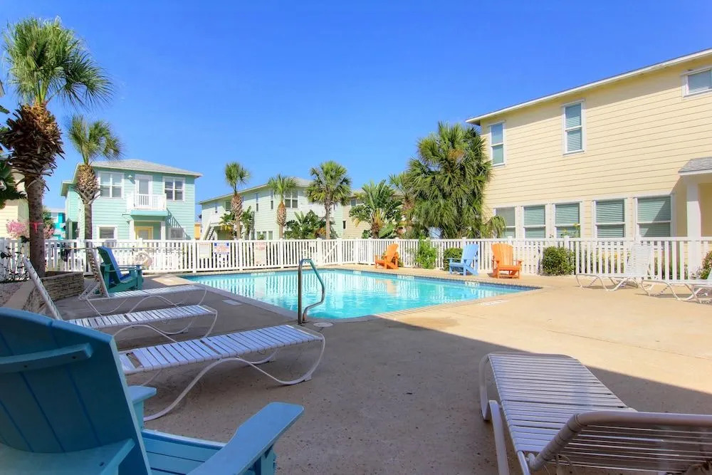 Fiddler on the Reef Vw93 4 Bedrooms 3.5 Bathrooms Home