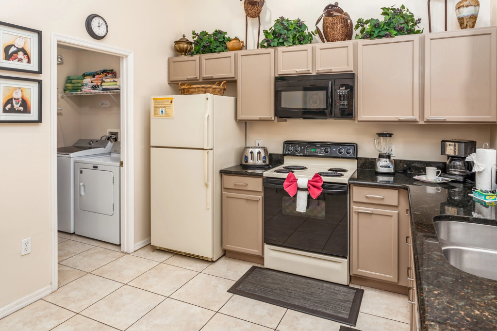 Eagle Pointe-ru1022