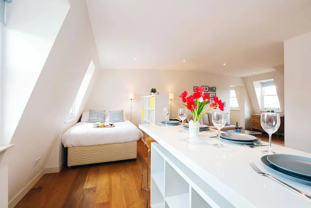The Chelsea Redcliffe Hideaway - WP1