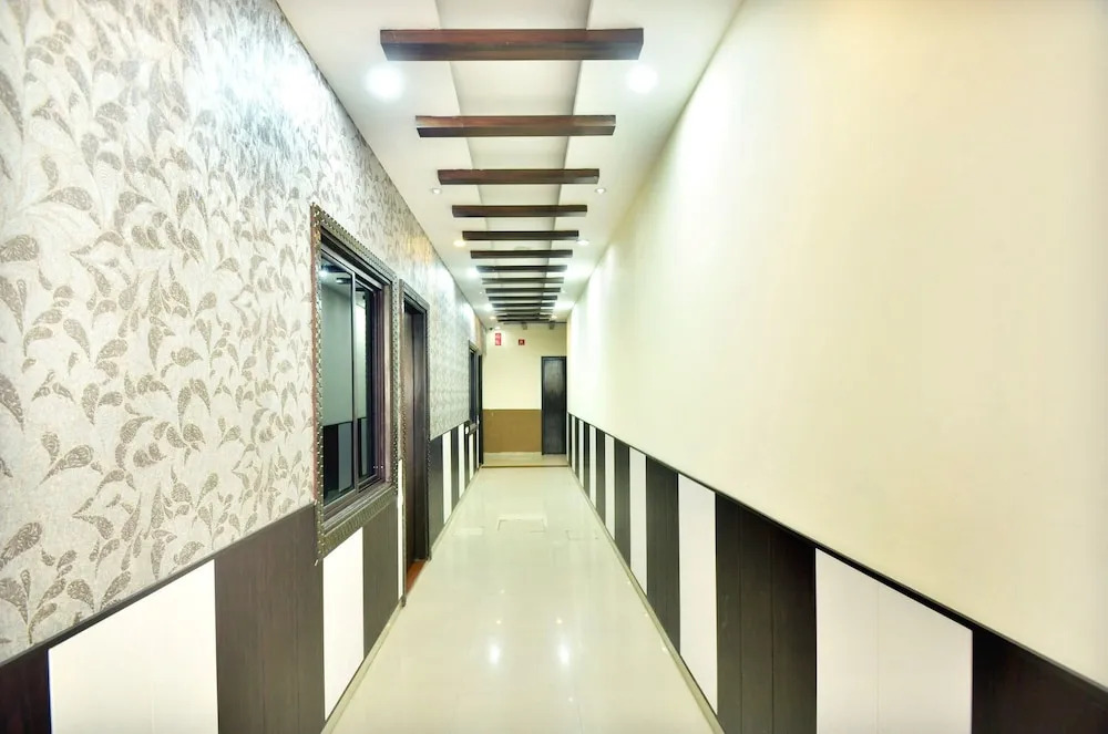 OYO 5026 Preet Hotel