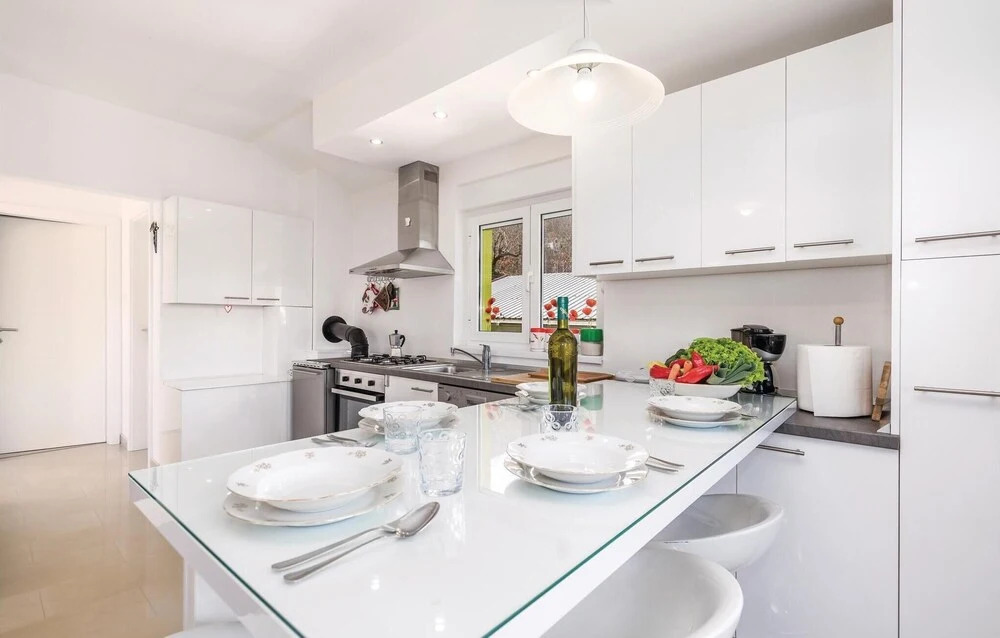Nice Home in Rukavac With Wifi and 4 Bedrooms