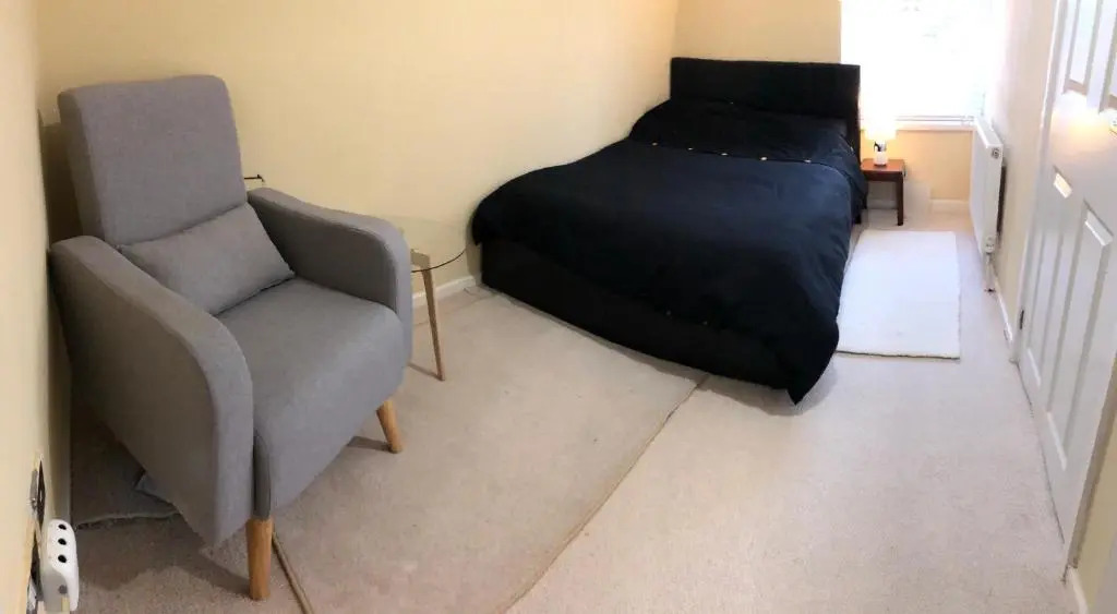 Spacious double bedrooms sharing new bathroom, en-suite option available, Kings Lynn