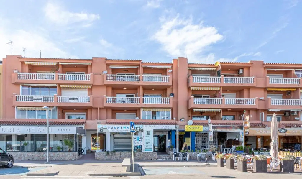 Apart-rent Apartamento Gran reserva renovado 0076