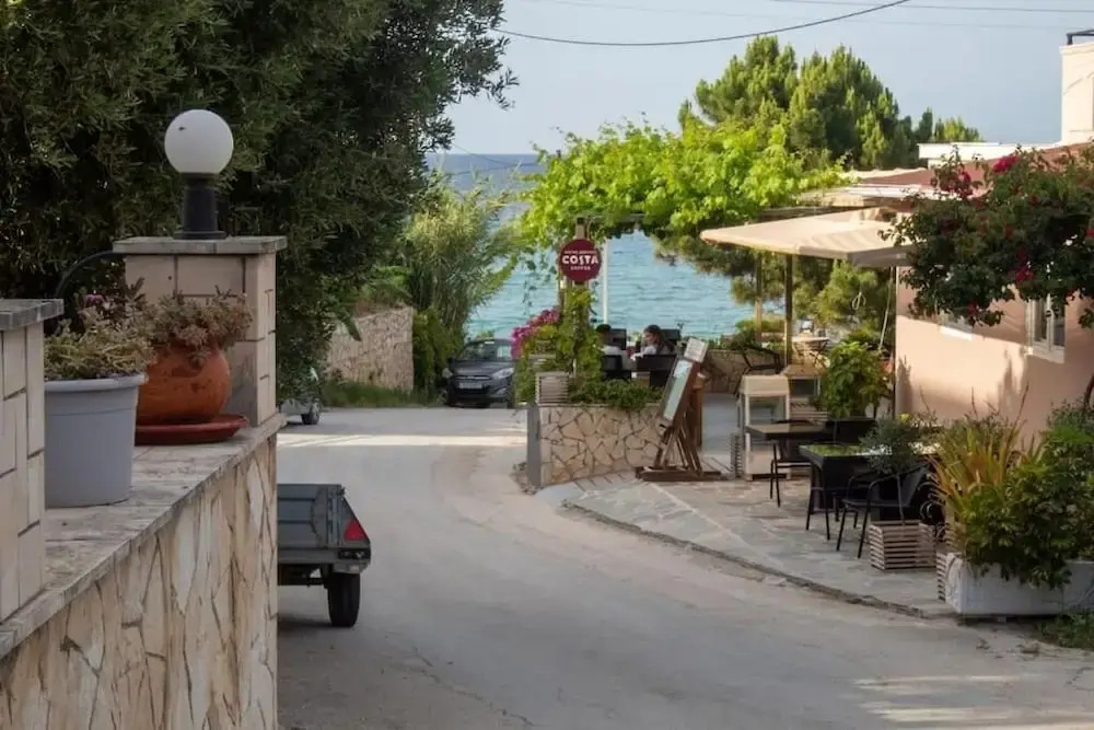 Vaso Alykanas Studios