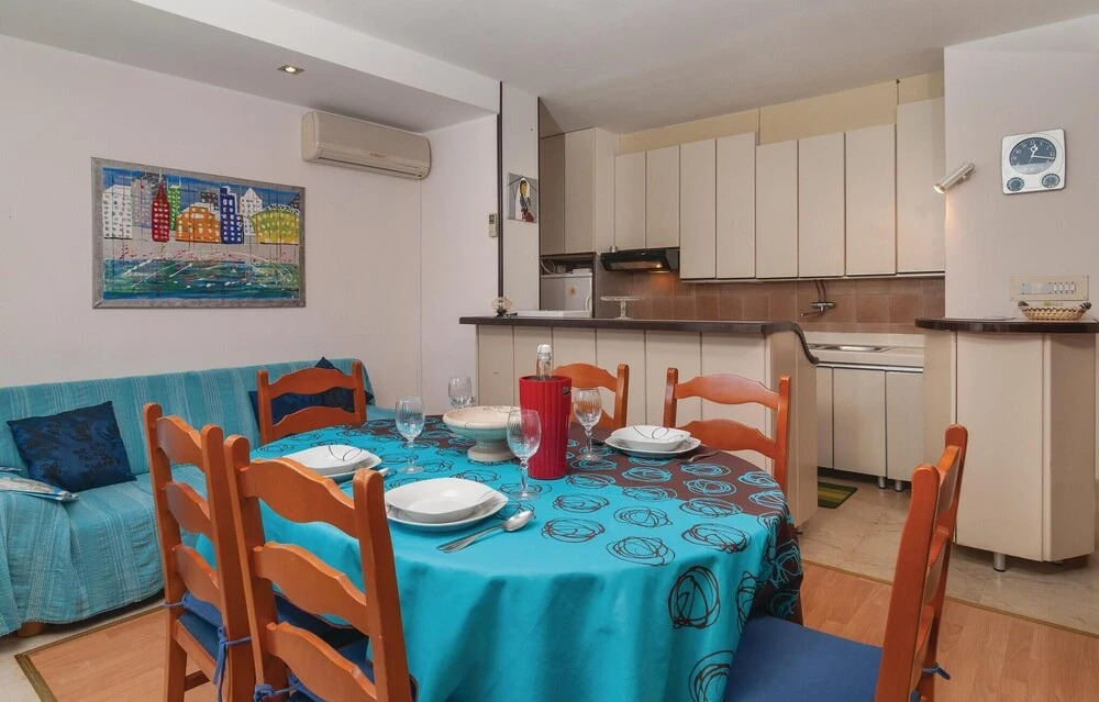 Beautiful Apartment in Povlja With 2 Bedrooms and Wifi