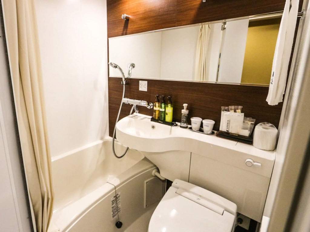 HOTEL LiVEMAX Fukuyama Ekimae