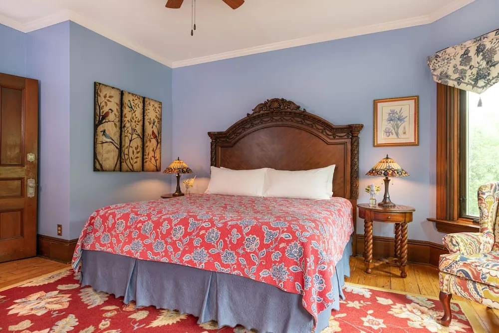 Sinclair Inn Bed & Breakfast