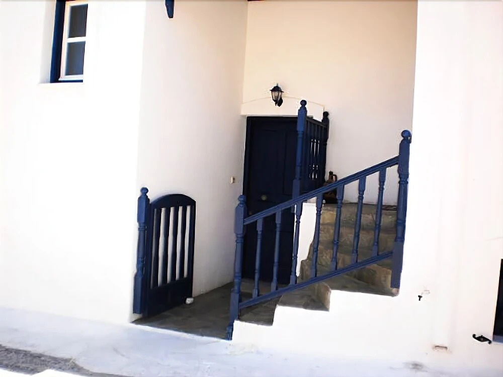 Haroula Apartments