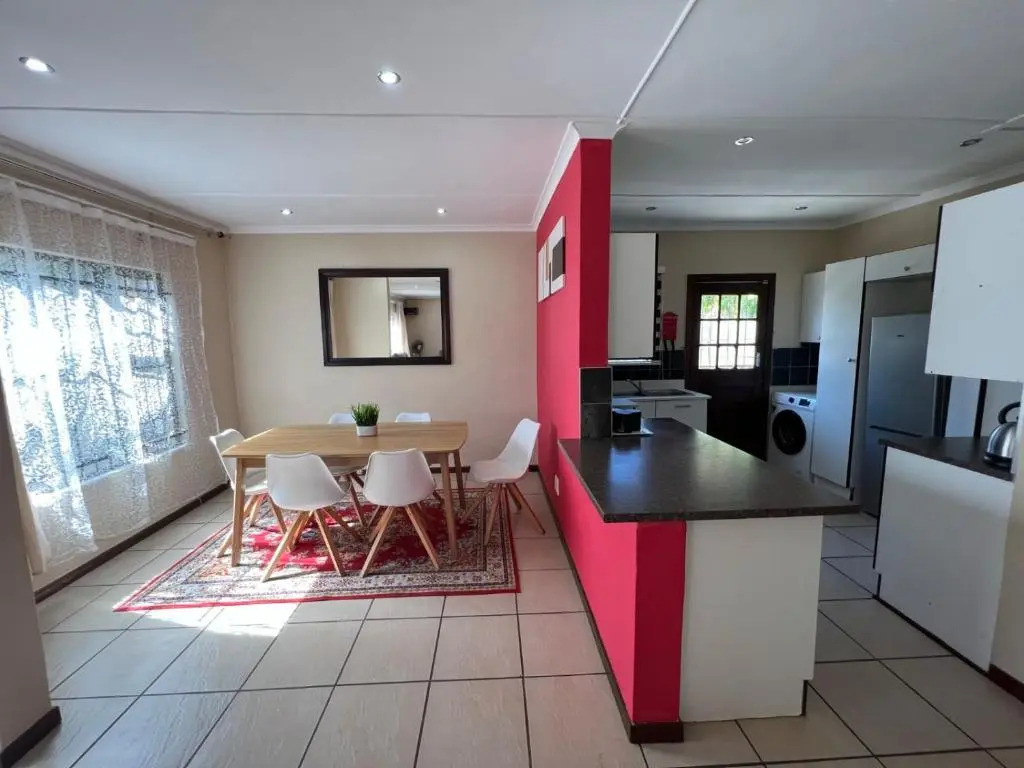 Safi Holiday House - 3 bedroom