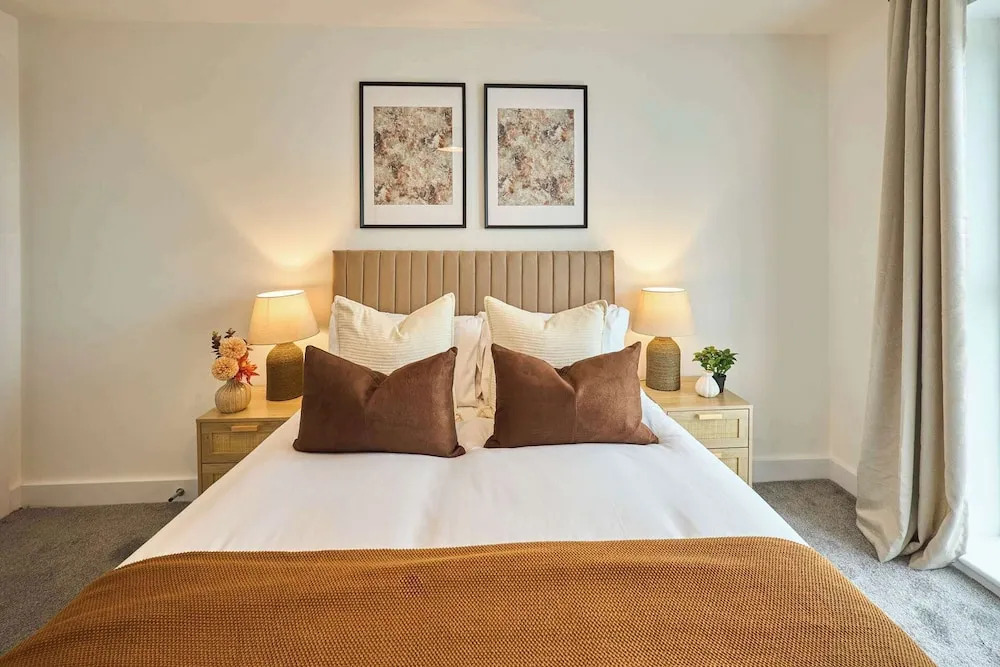 Host Stay 10 Queens Court