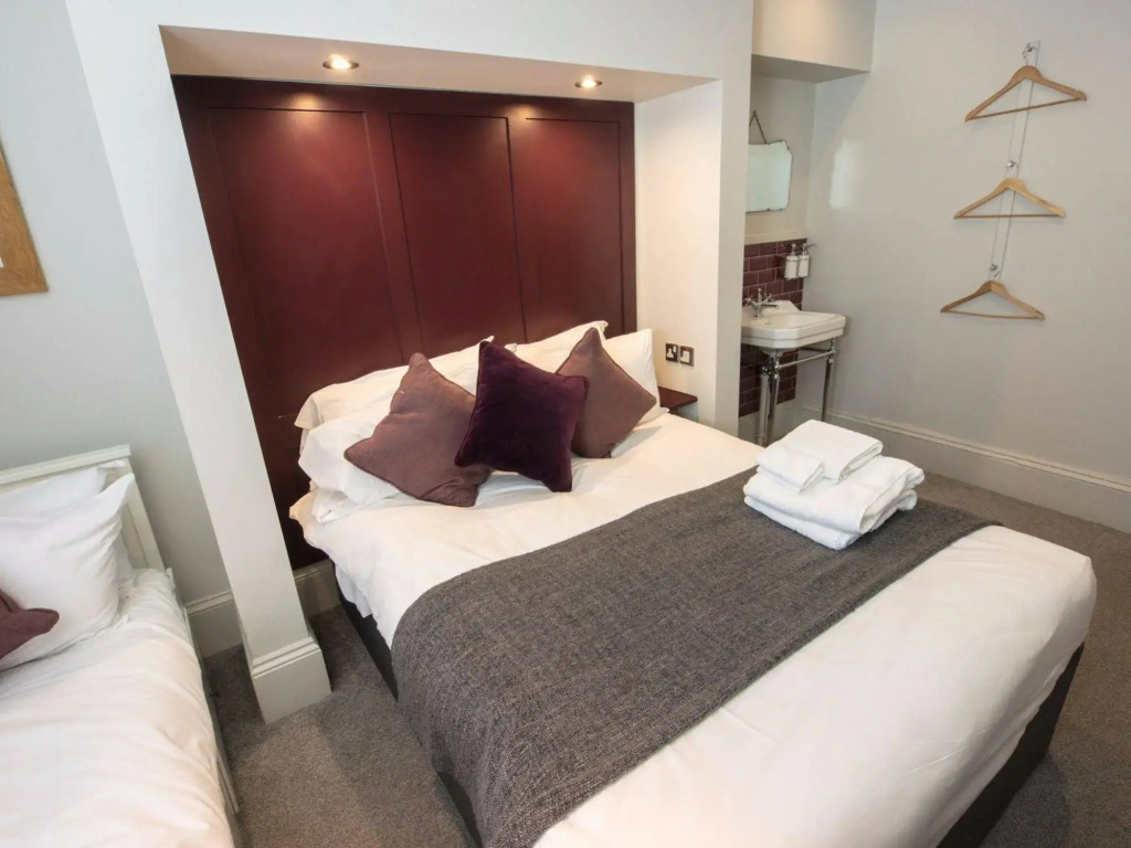 Regency House