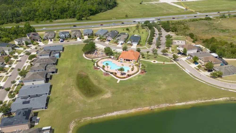 Lakeview 7BR Getaway, Pool, Great Location