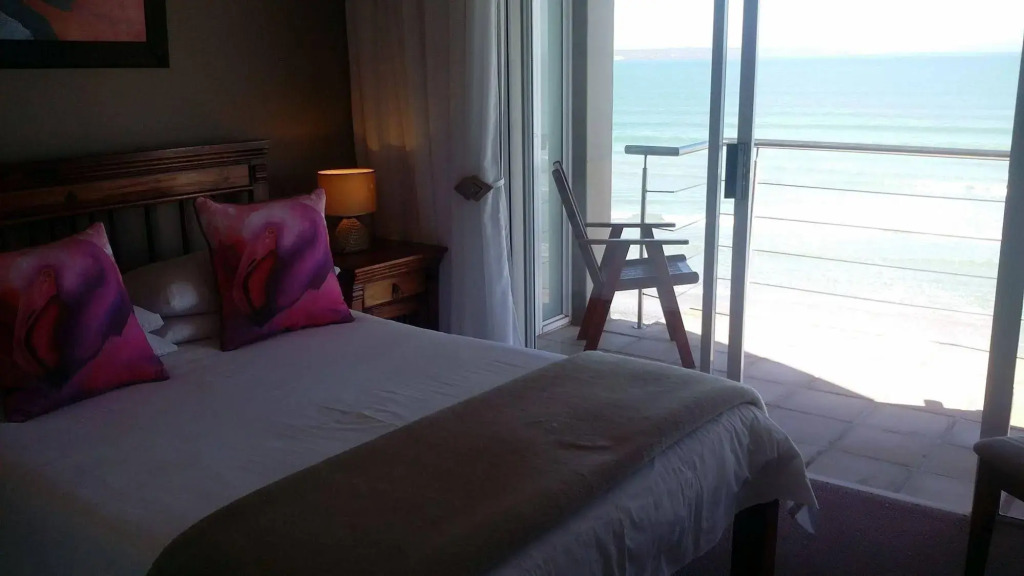 West Coast Life Lodges