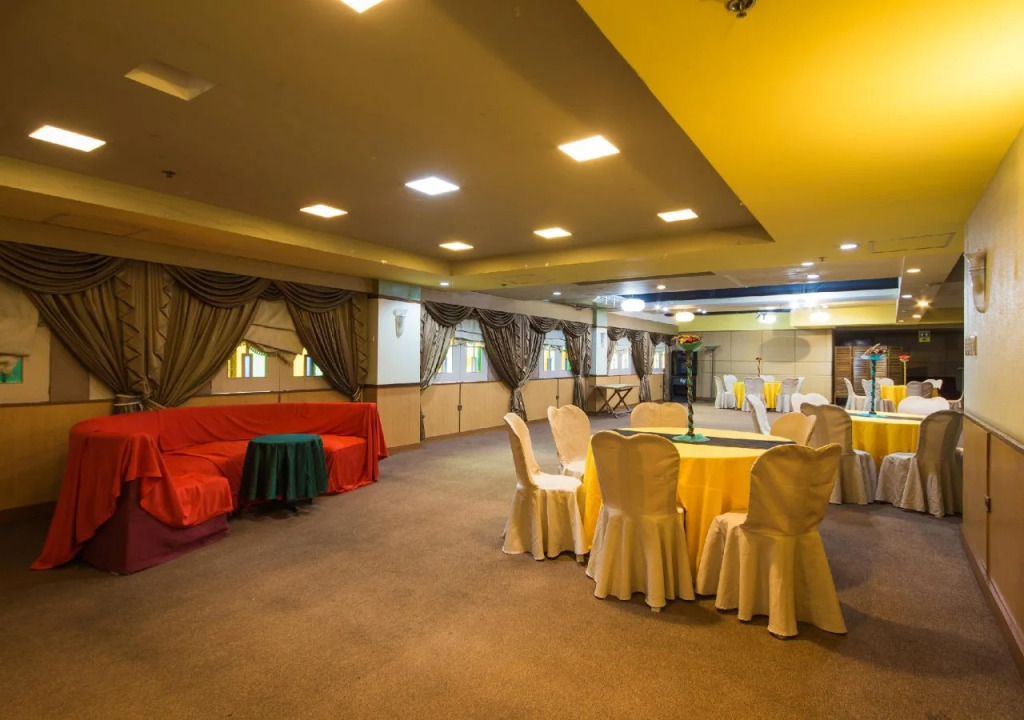 Manila Manor Hotel