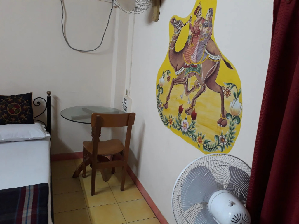 Govind Hotel