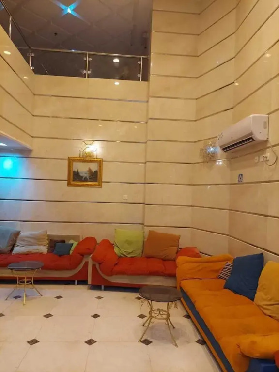 Al Arooj Hotel