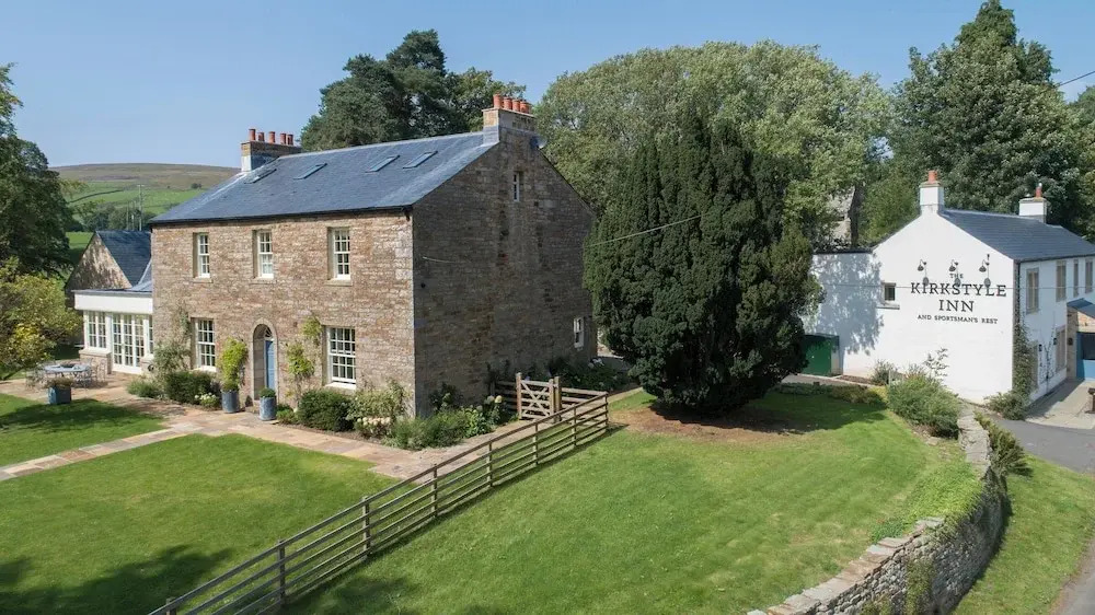 The Kirkstyle Inn & Sportsman Rest