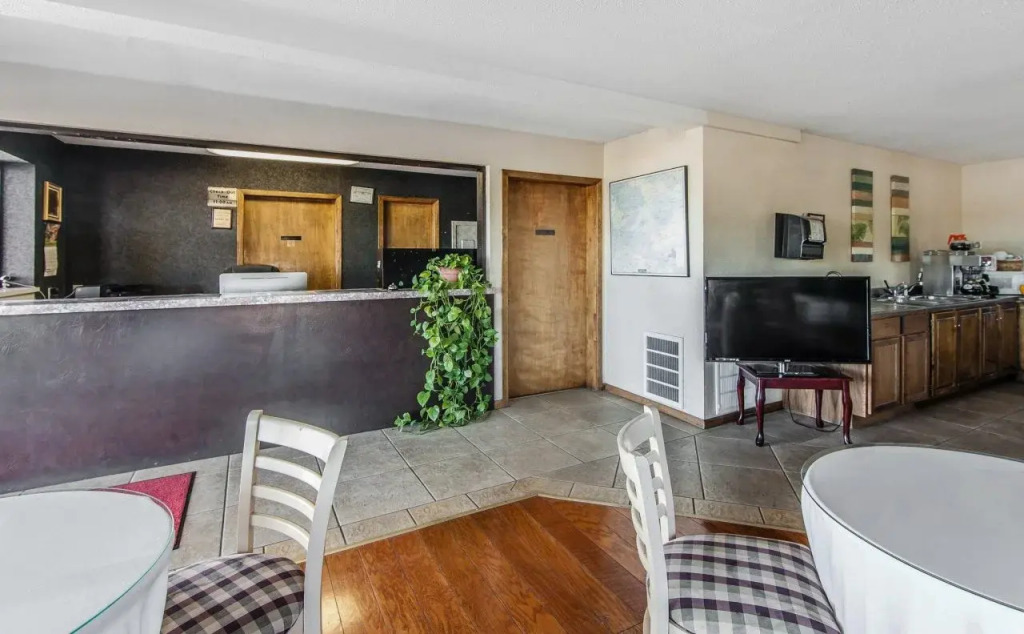 Red Roof Inn Dandridge