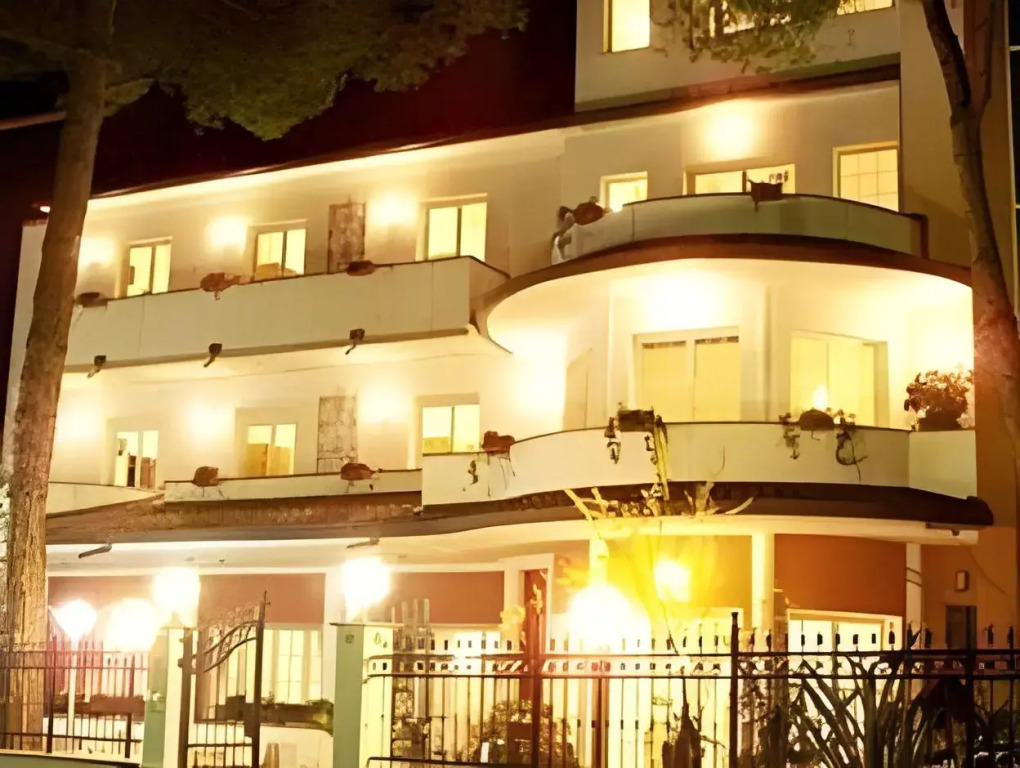 Hotel Villa Pina