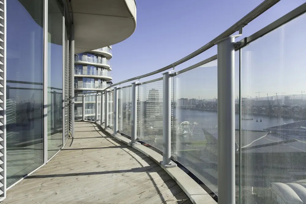 Klaro Apartments London Excel