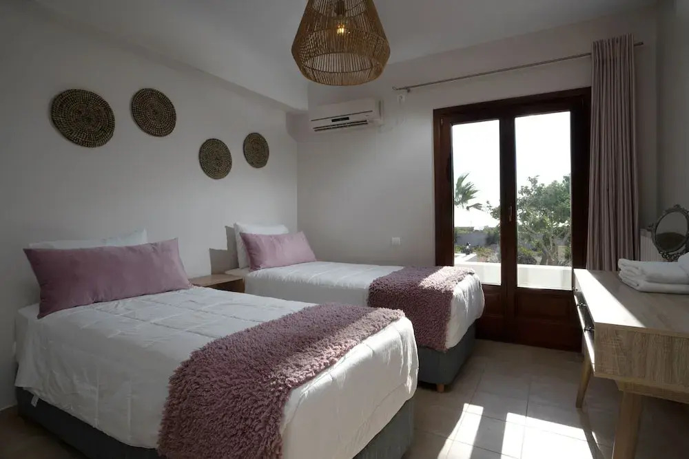 Echo Villa