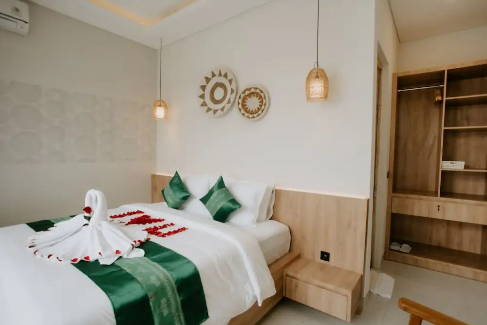 The Pahala Villas