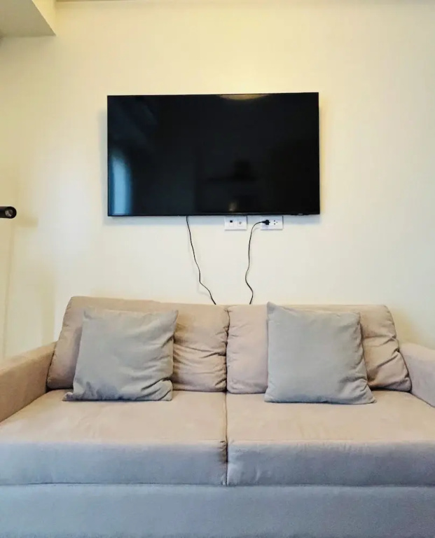 Nature Lovers' Paradise in Iloilo City - Cozy Condo Rental