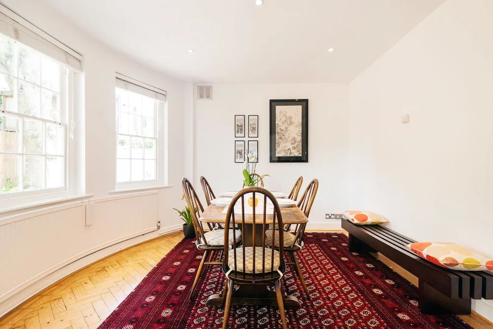 The Hampstead Village House - EB