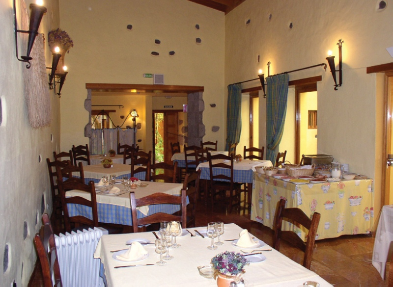 Отель Rural Casa de los Camellos