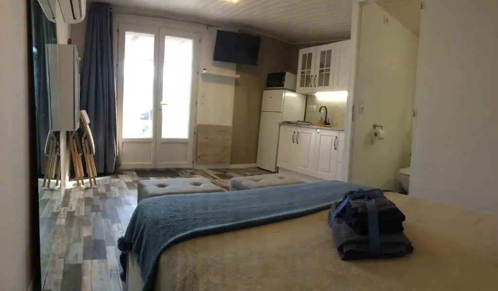 studio 2 étoiles