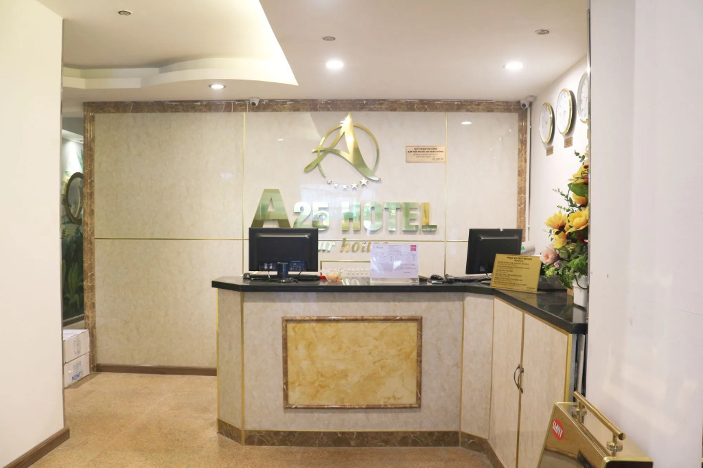 A25 Premium Hotel - 19 Chả Cá