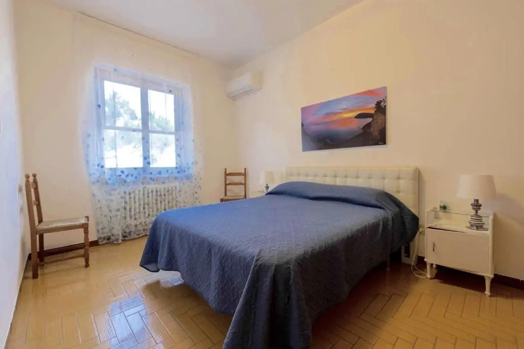 M261 - Marcelli, Trilocale Ristrutturato Con Terrazzo Vista Mare Pt