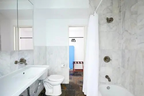 Sleek 2BR in Marigny by Sonder