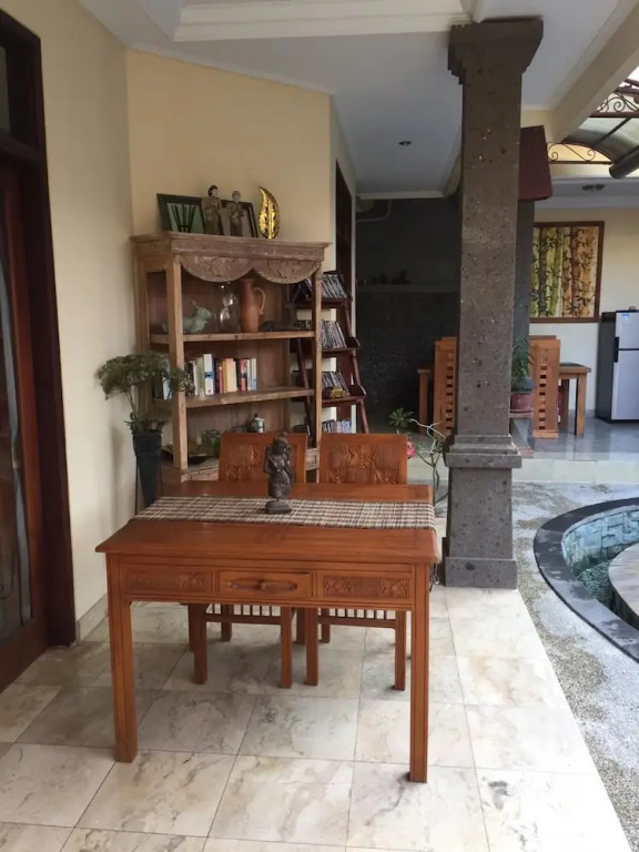 Intan Mutiara Sanur Beach Villa