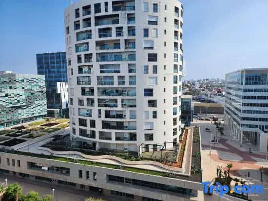 Marina Casablanca sea view 1 bedroom 12th floor