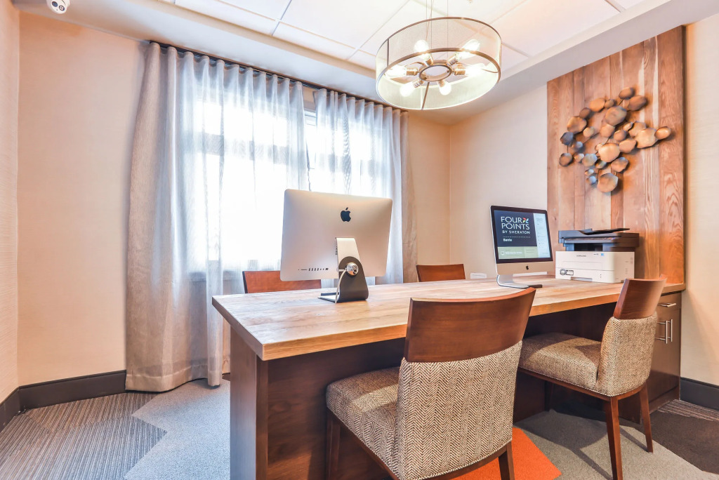 Four Points by Sheraton Barrie