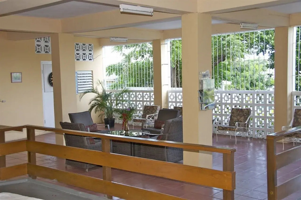 Adulo Apartments