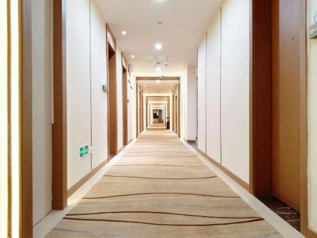 Linzhi Impression Hotel