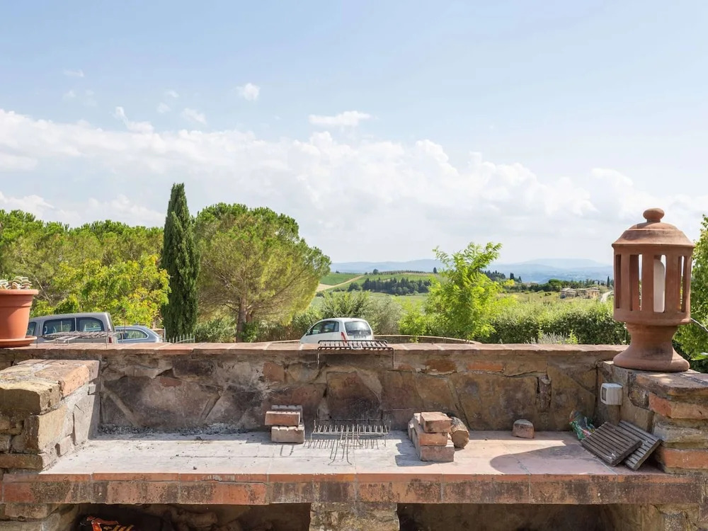 Apartment With Pool in Barberino Val D'elsa