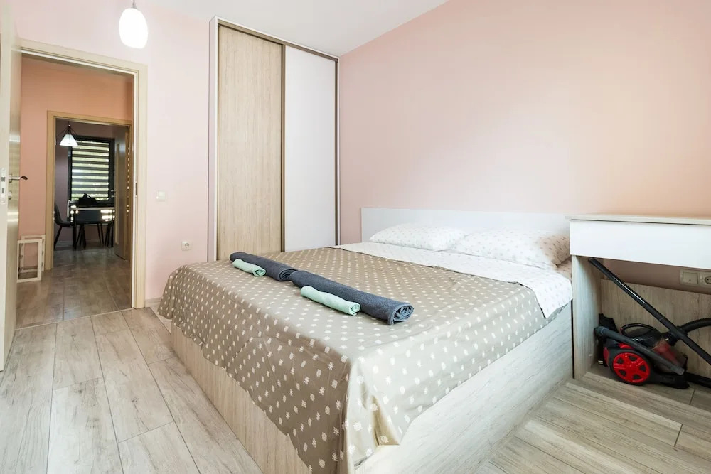 FM Luxury 1-BDR Apartment - City Sense