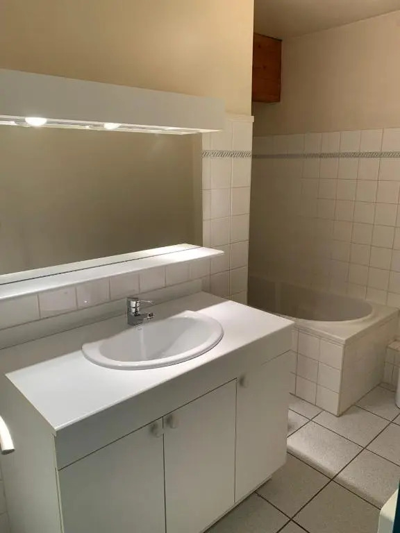 Appartement centre ville Luz Saint Sauveur T4 pour 10 personnes