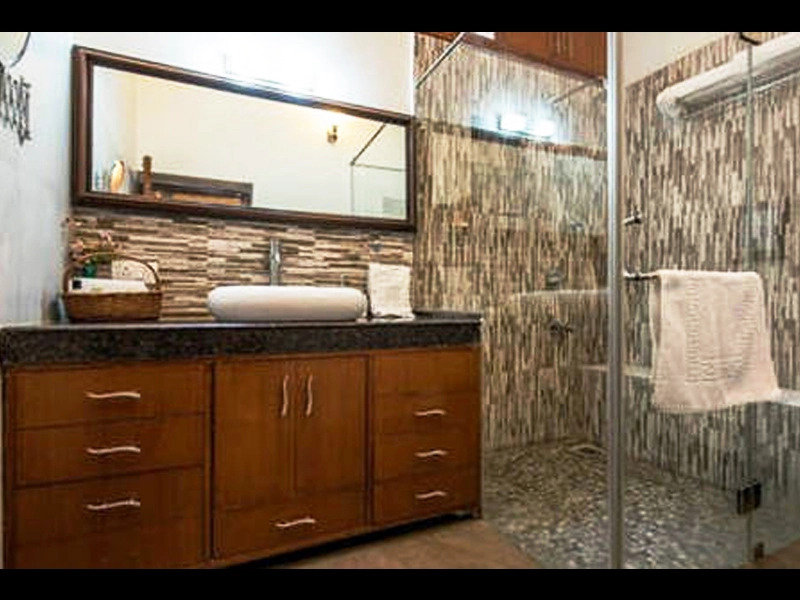 Camellia A Boutique Home